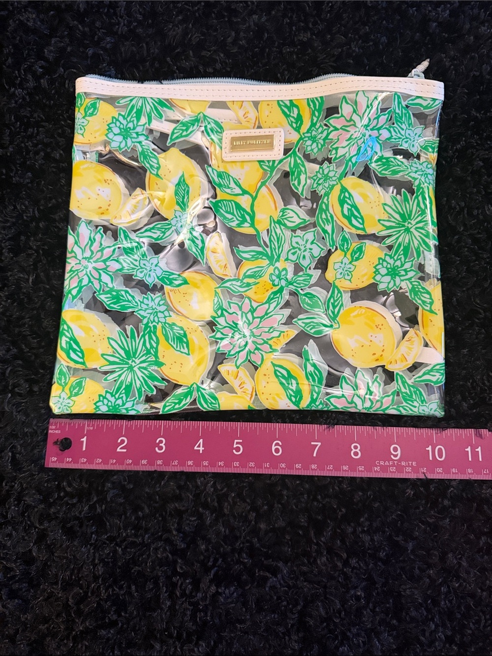 Lilly Pulitzer Day at Beach Bag or larger cosemtic bag - 🍋 🏖️